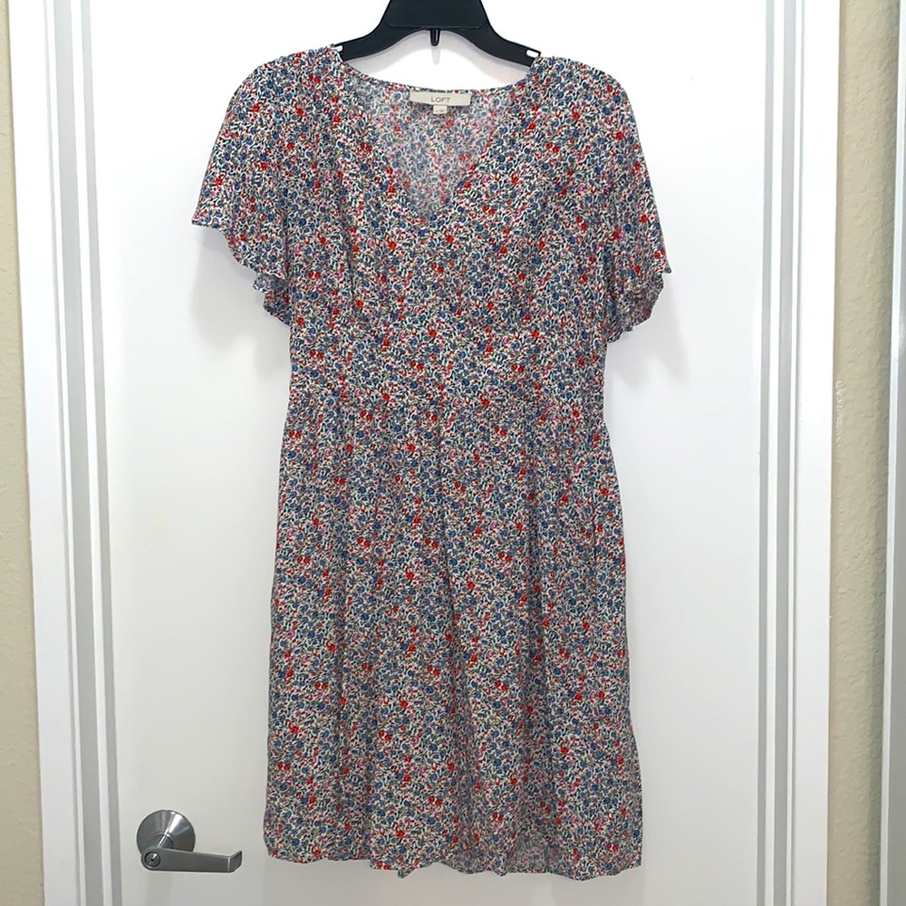 POCKETS! Loft Floral Dress